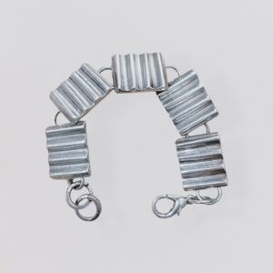 Vintage 90s METAL POINTU'S silver square bracelet
