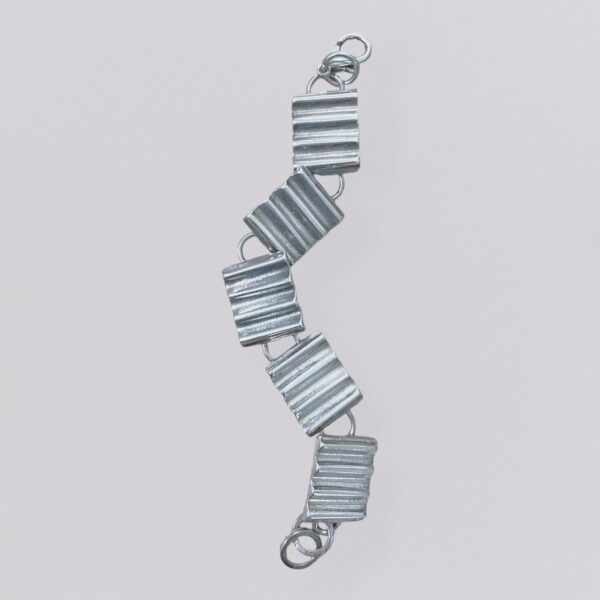 METAL POINTU'S - silver square bracelet - Image 3