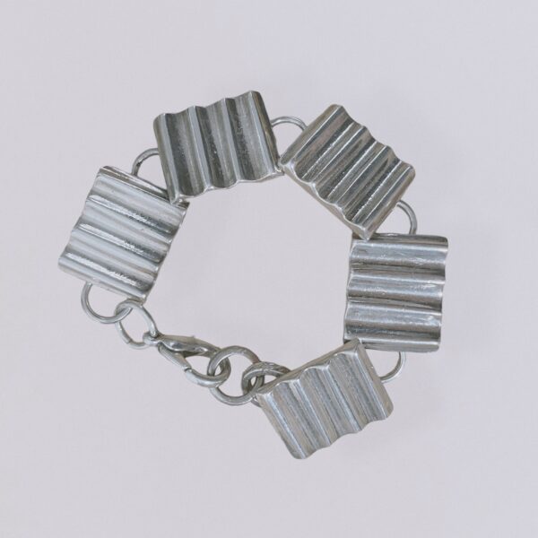 METAL POINTU'S - silver square bracelet - Image 2