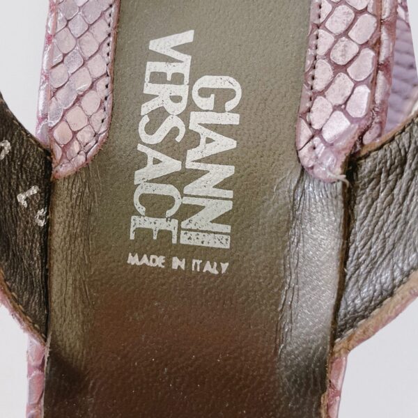 GIANNI VERSACE - Shiny pink snake print heel leather sandals - Image 5