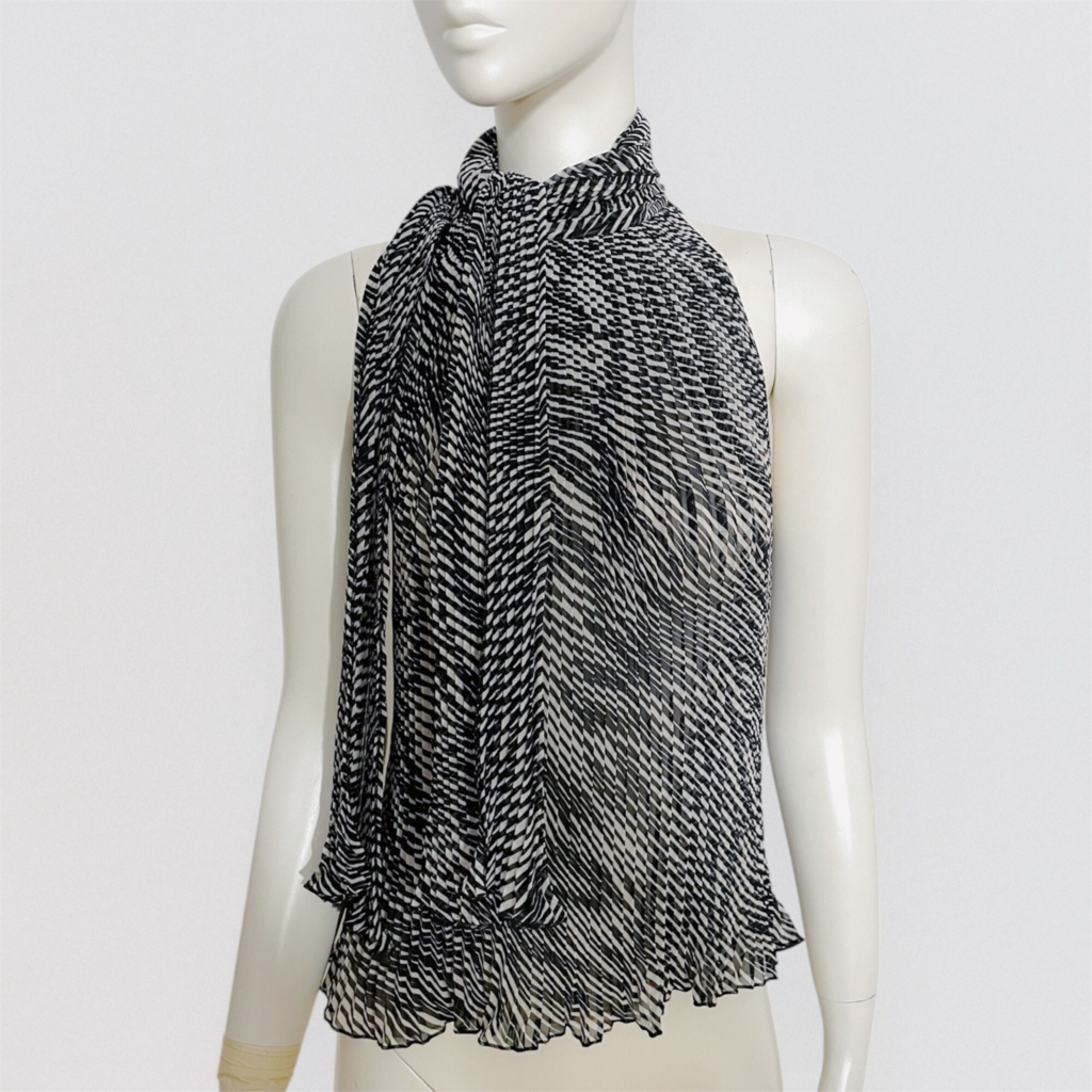 GEORGES RECH – Sleeveless pleated top with pussy bow print