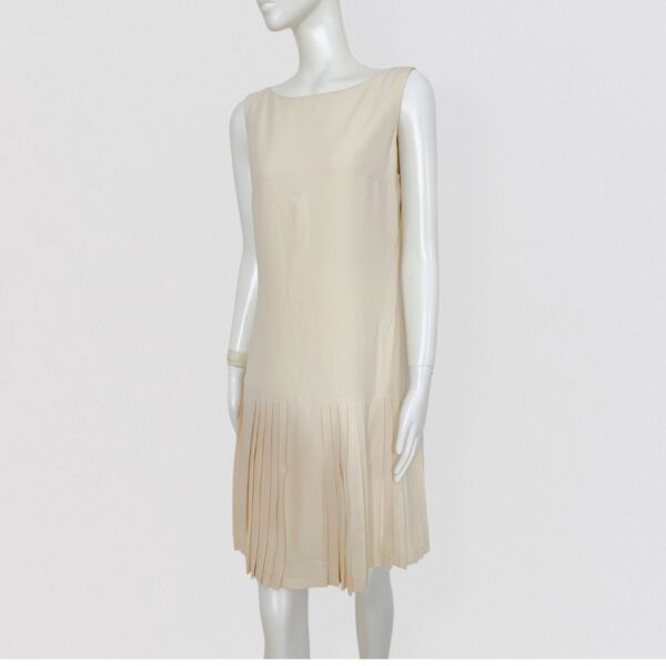 Vintage 00s BYBLOS White cream tennis style pleated dress tenniscore 2