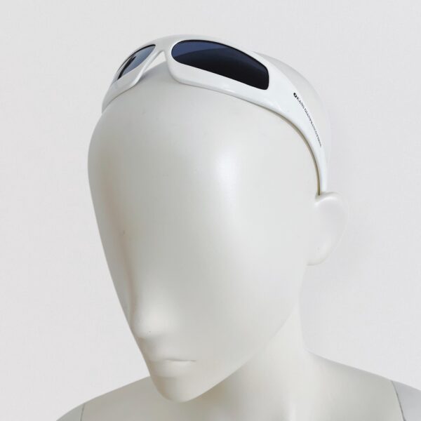 Vintage 00s Y2K GIANFRANCO FERRÉ JEANS White headband sunglasses 2