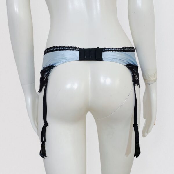 LA PERLA – Baby blue silk and black lace garter belt - Image 5