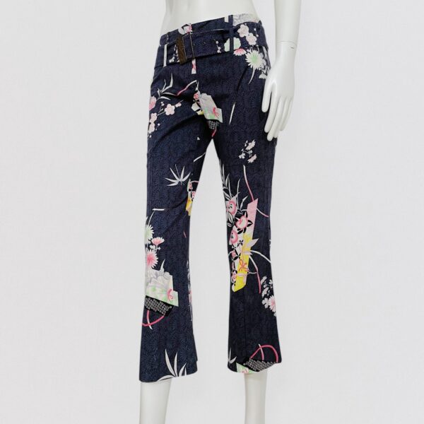 Vintage 00s Y2K KENZO JUNGLE floral printed flare capri pants with integrated belt 2