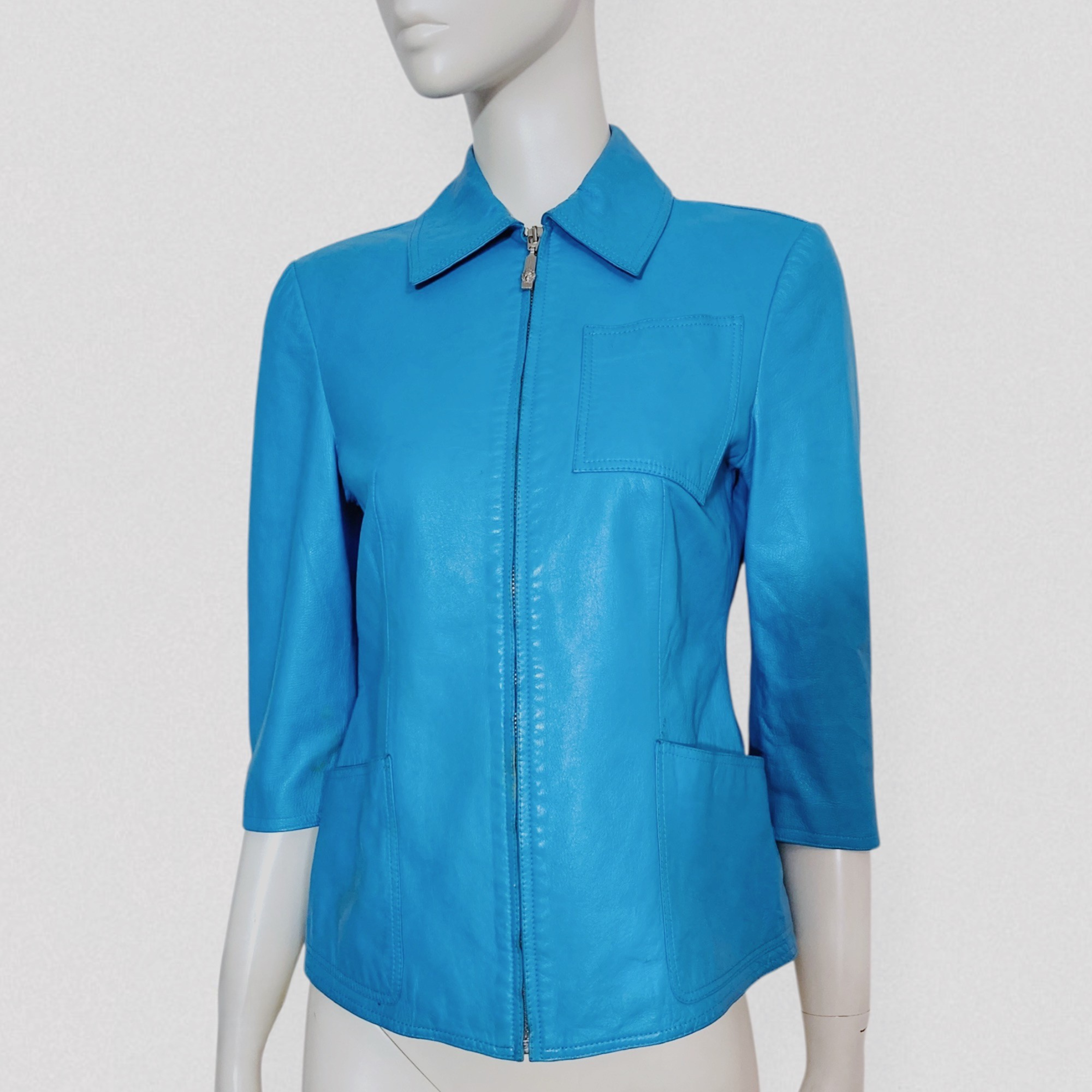 VERSUS GIANNI VERSACE vintage 00s 90s Light blue leather jacket 2