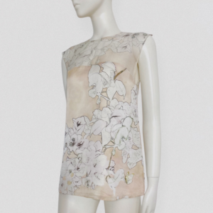 EMANUEL UNGARO Cruise 2009 pale pink satin silk sleeveless blouse with white floral print
